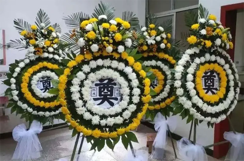 送花圈有什么讲究?买花圈有什么讲究?送花圈有什么禁忌? 送花圈有什么讲究?买花圈有什么讲究?送花圈有什么禁忌?